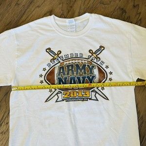 Army Navy Rivalry Shirt Men's Medium Football PA December 14 2013 Military NCAA
